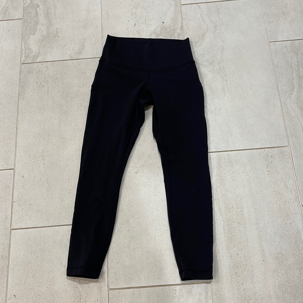 Black wunderunders, midrise size 6